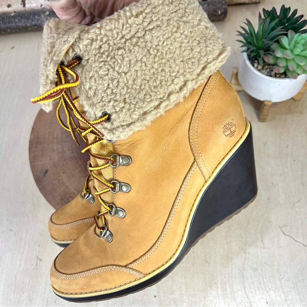 Timberland EK Meriden Warm-Lined Fold Down Wedge Boots – Wheat (Size 9.5) - Picture 15 of 16